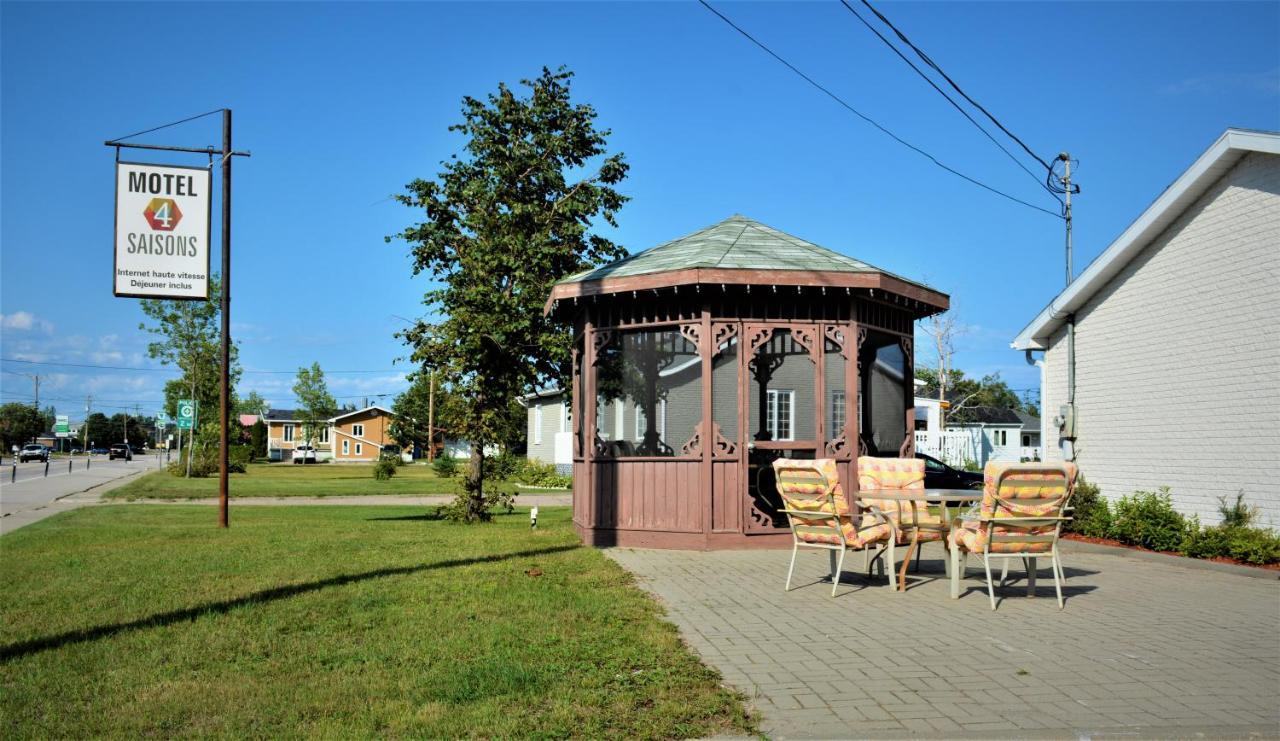 Motel Quatre Saisons Форествил Екстериор снимка