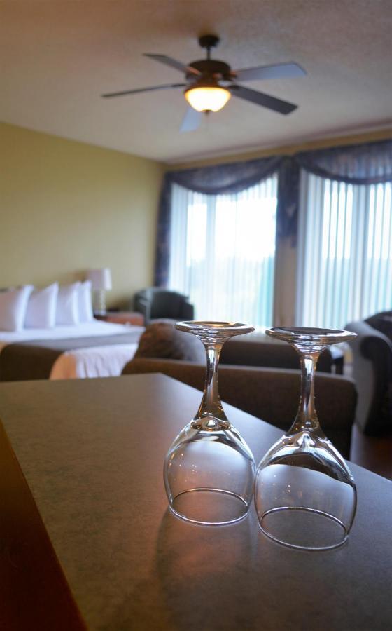 Motel Quatre Saisons Форествил Екстериор снимка